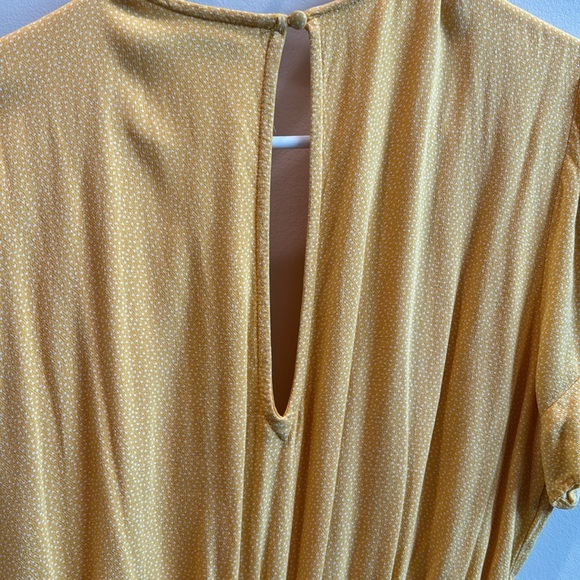 Abercrombie Yellow and white polka dot romper - Picture 3 of 3